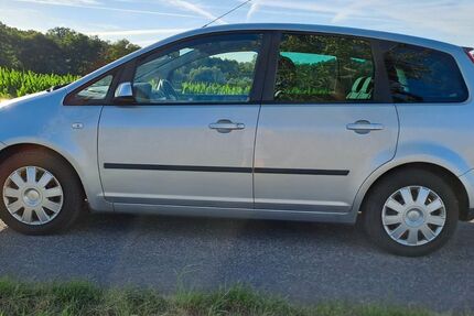 Ford Focus 181.000 km 999 &euro; Klipphausen 01665
