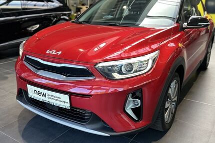 Kia Stonic 61.164 km 14.490 &euro; Dresden 01257