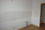 Gemütliche 2-Zimmer-DachWohnung mit Laminatboden, separater Küche & Bad mit Dusche