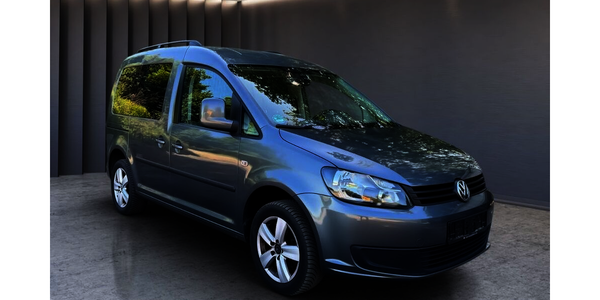 VW Caddy 184.500 km 11.900 &euro; Dresden 01108