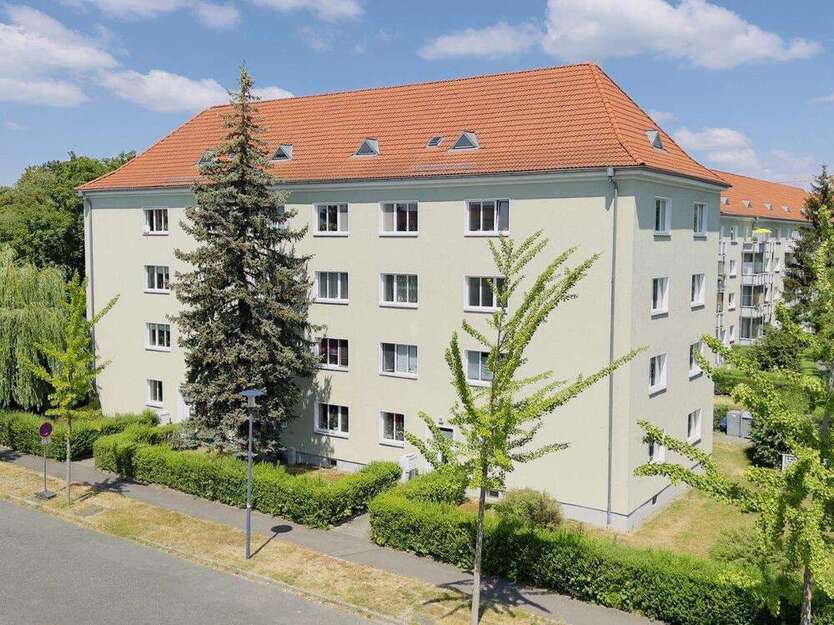 Wohnung zum Mieten in Dresden 559 € 51.32 m²