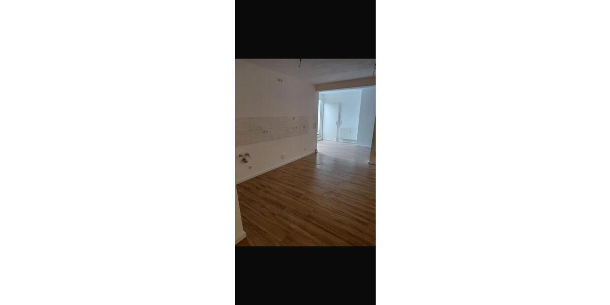 Dachgeschoßwohnung Pirna - 1 Zimmer, 69 m&sup2;, 795&euro; | Angebot:26664083