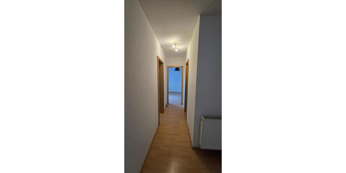 Erdgeschoßwohnung Pirna - 3 Zimmer, 74 m&sup2;, 600&euro; | Angebot:26384045