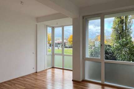 Wohnung zum Mieten in Dresden 745 € 51.5 m² 2 zimmer