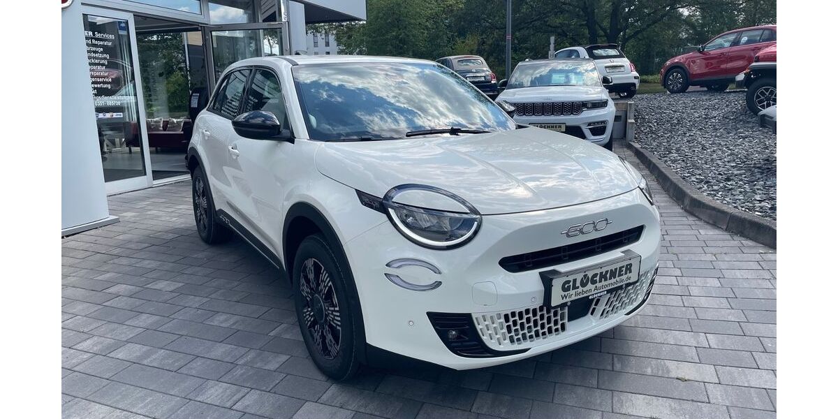 Fiat 600 4.837 km 25.990 &euro; Dresden 01109