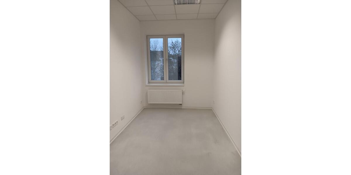 Büroräume in zentraler Lage ab sofort zu vermieten! 3 Zimmer2WCs1AK #KD11 zimmer