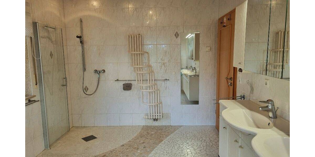 Mehrfamilienhaus, Wohnhaus Klipphausen Miltitz - 8 Zimmer, 284 m&sup2;, 690.000&euro; | Angebot:25800615