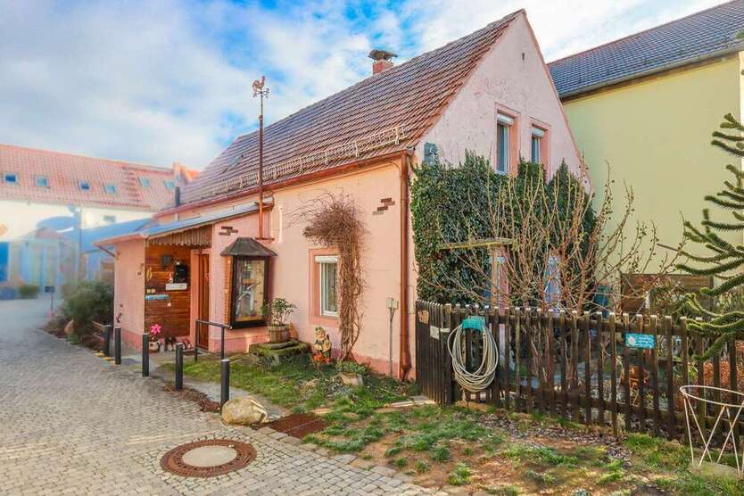 Haus zum Kaufen in Dresden 99.000 € 70 m²