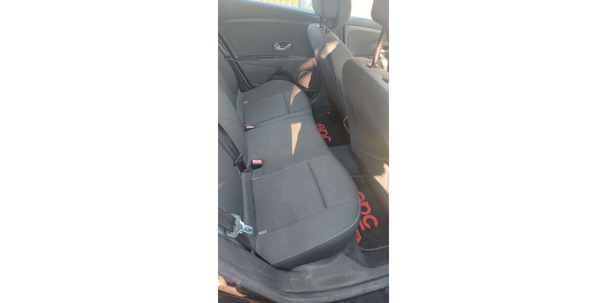 Renault Megane 129.000 km 3.000 &euro; Coswig 01640