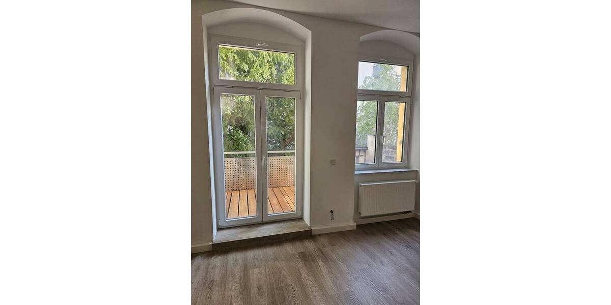 Etagenwohnung Dresden Äußere Neustadt - 5 Zimmer, 139 m&sup2;, 1.900&euro; | Angebot:26806226
