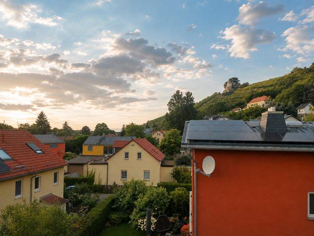 Dachgeschoßwohnung Radebeul - 2 Zimmer, 54 m&sup2;, 142.000&euro; | Angebot:27264897