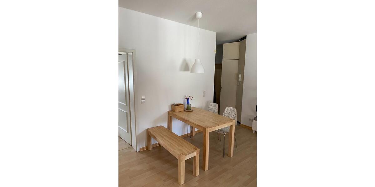 Dachgeschoßwohnung Dresden Neustadt - 2 Zimmer, 63 m&sup2;, 850&euro; | Angebot:26576704