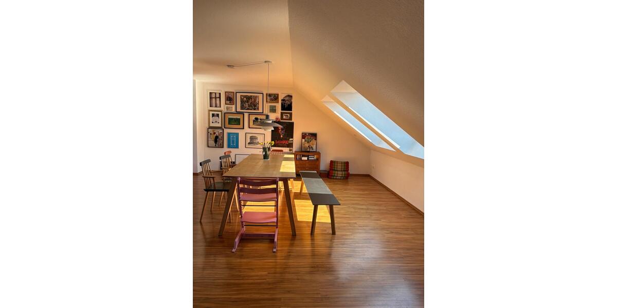Dachgeschoßwohnung Dresden Neustadt - 4.5 Zimmer, 160 m&sup2;, 2.990&euro; | Angebot:26491974