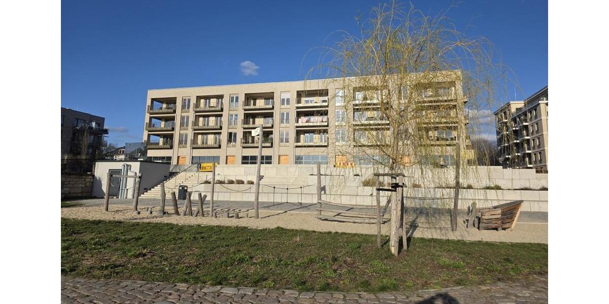 Etagenwohnung Dresden Neustadt - 4 Zimmer, 107 m&sup2;, 1.925&euro; | Angebot:26483003