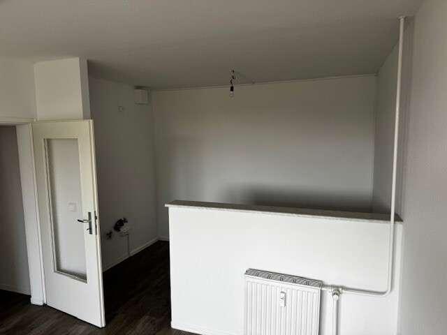 Etagenwohnung Dresden Blasewitz - 33 Zimmer, 79 m&sup2;, 750&euro; | Angebot:26165754
