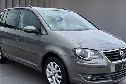 VW Touran 74.700 km 11.800 &euro; Dresden 01108