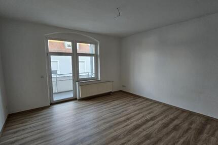 Wohnung Heidenau - 3 Zimmer, 70 m&sup2;, 560&euro; | Angebot:25055699