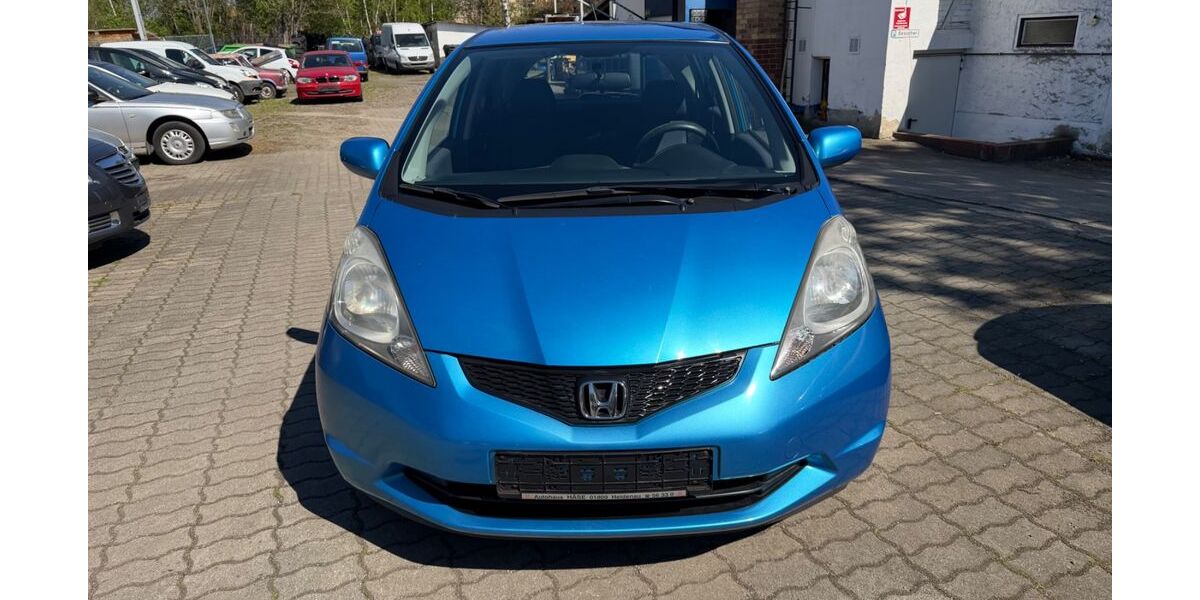 Honda Jazz 131.000 km 3.500 &euro; Dresden 01097