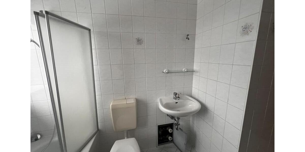 Dachgeschoßwohnung Bobritzsch-Hilbersdorf Hilbersdorf - 3 Zimmer, 62 m&sup2;, 75.000&euro; | Angebot:27491794