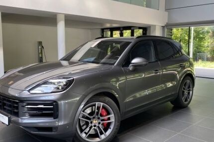 Porsche Cayenne 71.842 km 100.900 € Dresden 01129