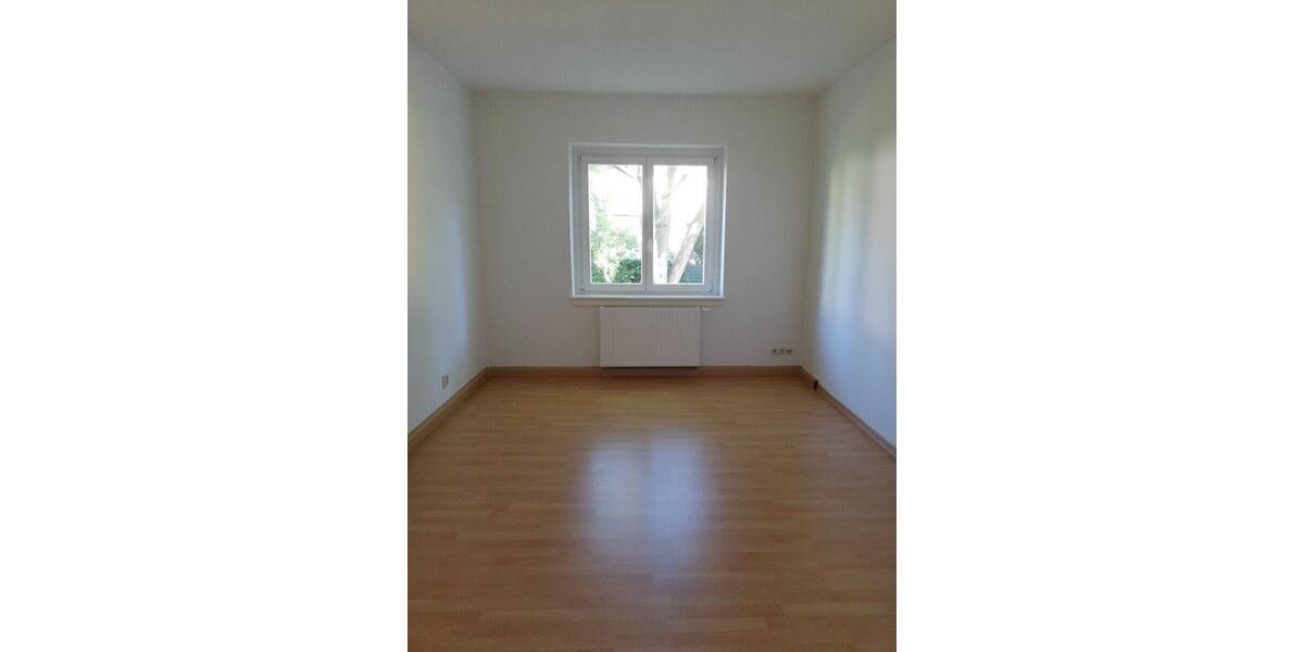 Etagenwohnung Dresden Laubegast - 2 Zimmer, 52 m&sup2;, 500&euro; | Angebot:26902511