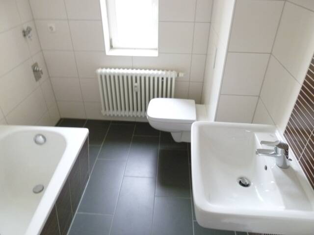 Zimmer Dresden Pieschen-Nord/Trachenberge - 3 Zimmer, 66 m&sup2;, 749&euro; | Angebot:26568992