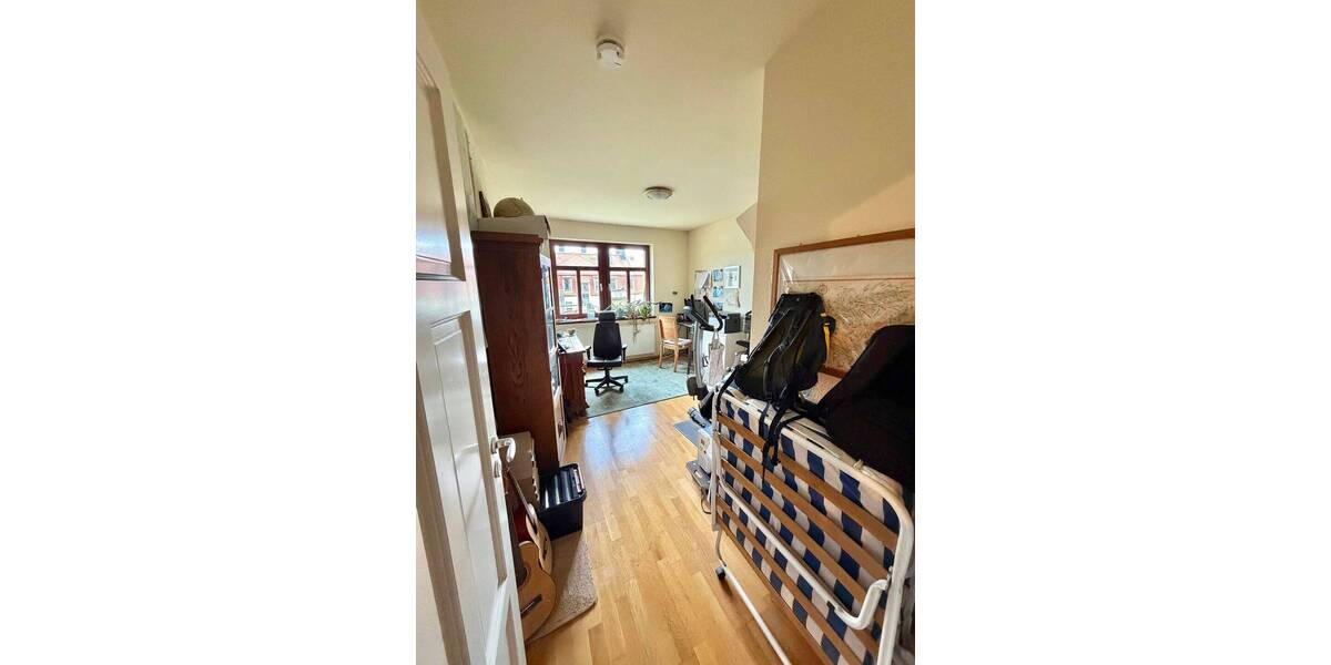 Etagenwohnung Dresden Johannstadt-Nord - 3 Zimmer, 83 m&sup2;, 245.000&euro; | Angebot:26570120