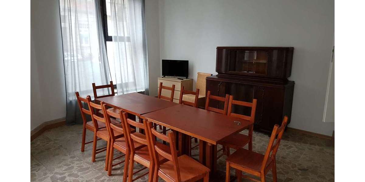 Wohnung zum Mieten in Dresden 1.240 € 135 m² 5 zimmer