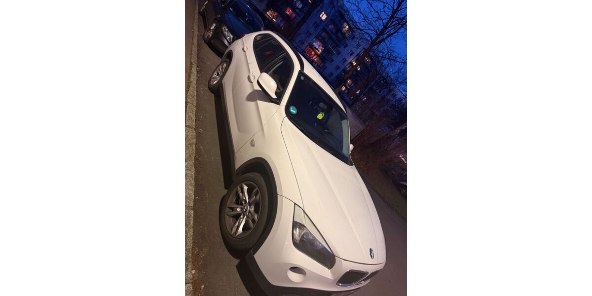 BMW X1 239.000 km 5.700 &euro; Dresden 01069