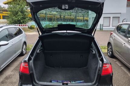 Seat Toledo 174.500 km 4.390 &euro; Dresden 01169
