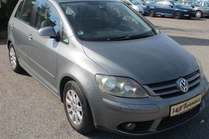 VW Golf 104.000 km 3.499 &euro; Dresden 01277