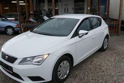 Seat Leon 157.300 km 5.990 &euro; Dresden 01219