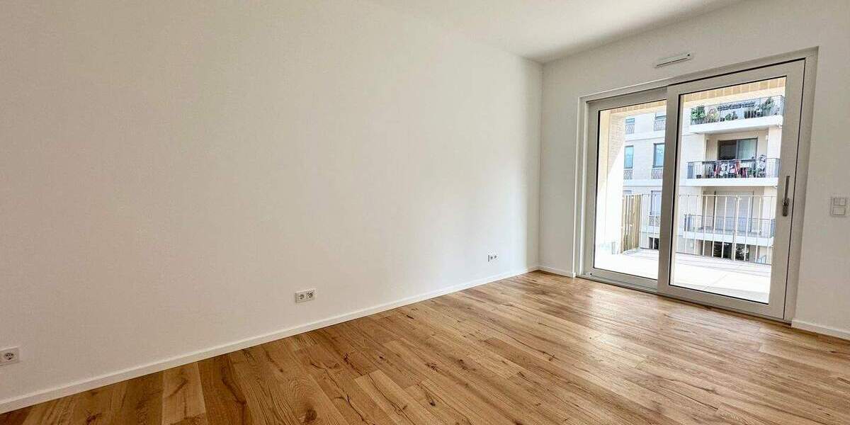 Etagenwohnung Dresden Leipziger Vorstadt - 3 Zimmer, 84 m&sup2;, 1.440&euro; | Angebot:25748881