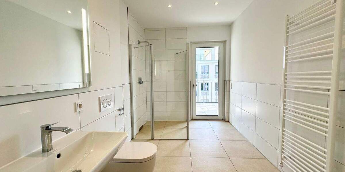 Etagenwohnung Dresden Leipziger Vorstadt - 3 Zimmer, 84 m&sup2;, 1.355&euro; | Angebot:25748886