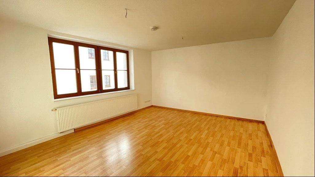 Etagenwohnung Stolpen - 2 Zimmer, 65 m&sup2;, 350&euro; | Angebot:24678153