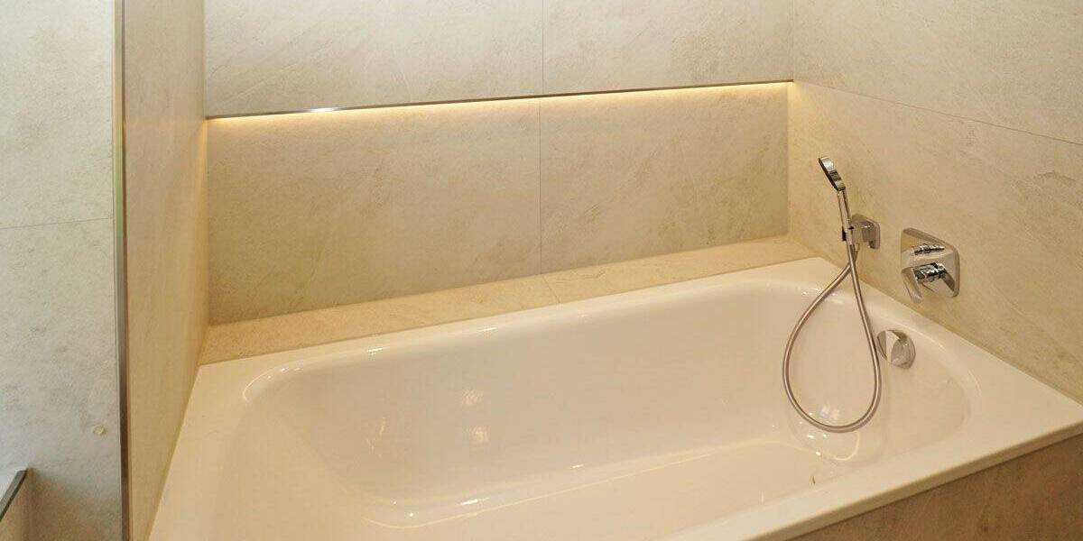 Etagenwohnung Dresden Striesen-Ost - 3 Zimmer, 99 m&sup2;, 1.900&euro; | Angebot:26820553