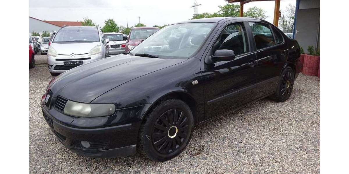 Seat Toledo 323.499 km 750 &euro; Dresden 01219