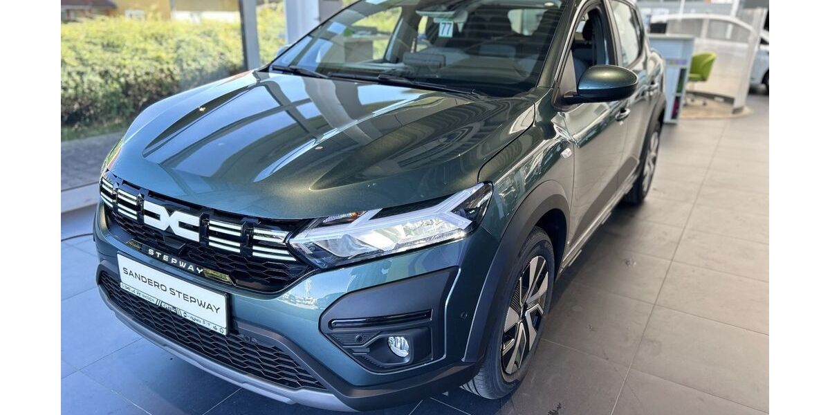 Dacia Sandero 1.500 km 19.590 &euro; Radeberg 01454