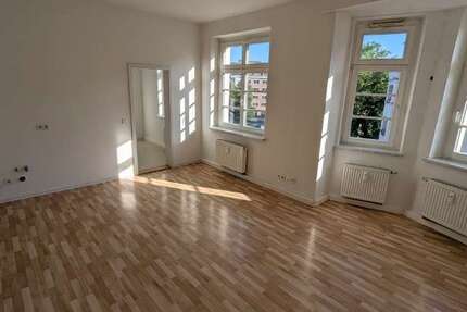 Wohnung zum Mieten in Dresden 453,31 € 40.17 m²