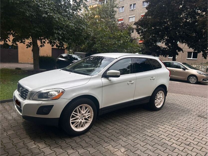 XC60