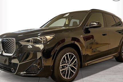 BMW iX1 1.995 km 55.990 € Dresden 01067