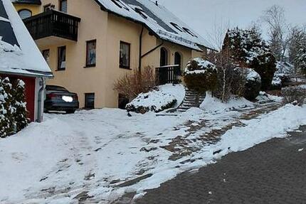 2-Raum Wohnung in Eigenheimsiedlung in Seifersdorf 2 zimmer