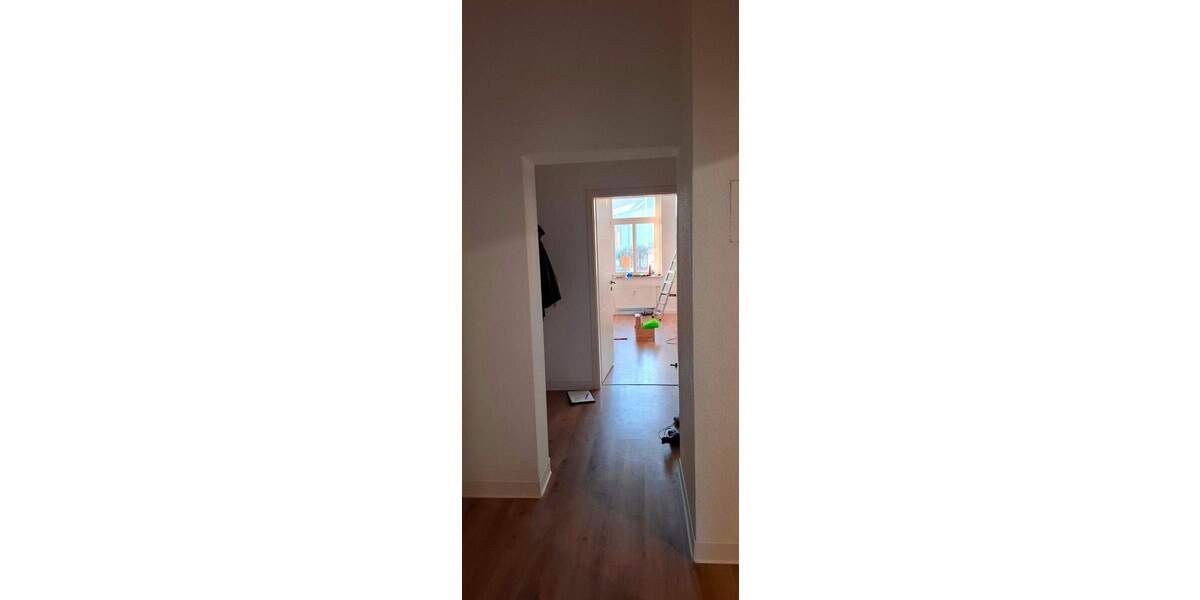 2-Raum-Wohnung mit Balkon, ruhige Seitenstraße, zentral gelegen 2 zimmer