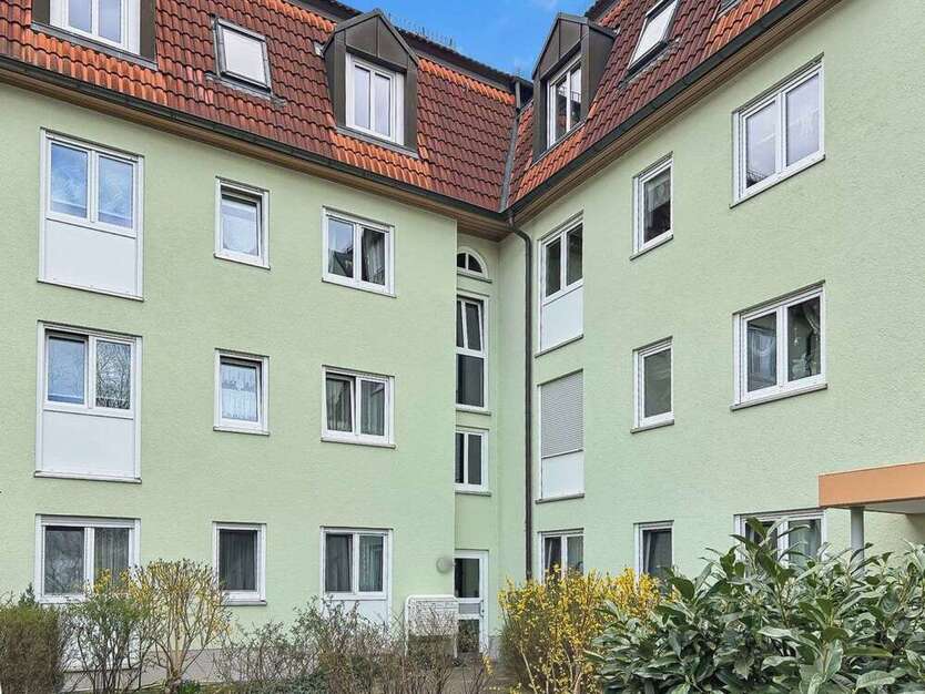 Wohnung zum Kaufen in Coswig 75.000 € 32.82 m²