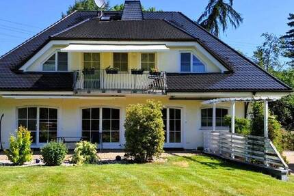 Attraktives Landhaus zum Wohlfühlen! 8 zimmer