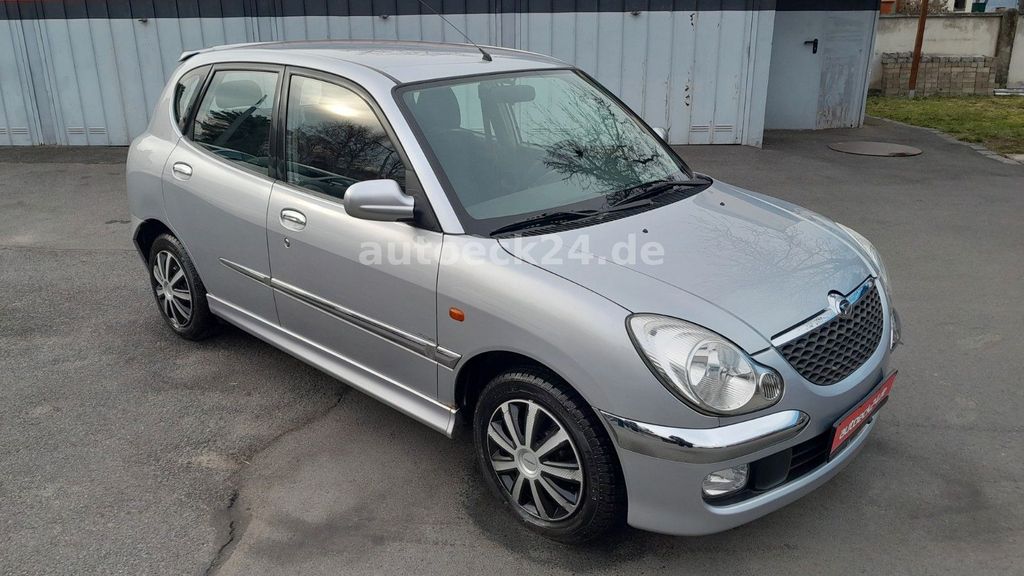 Daihatsu Sirion 120.100 km 1.995 &euro; Dresden 01279