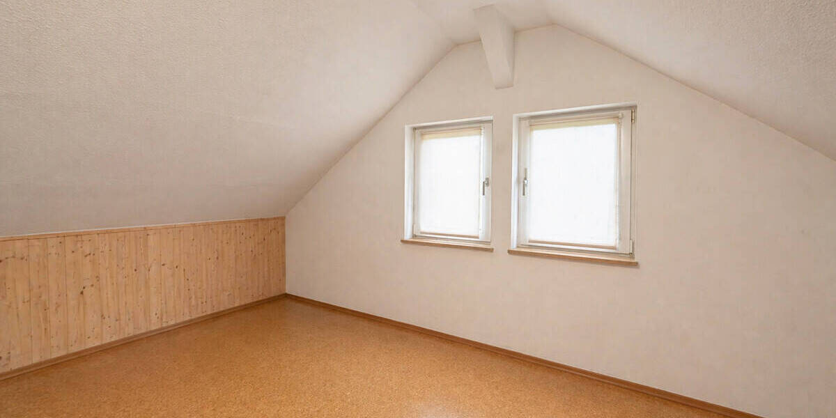 Einfamilienhaus Dresden Großzschachwitz - 6 Zimmer, 139 m&sup2;, 365.000&euro; | Angebot:26643726