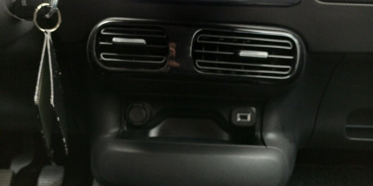 Citroen C4 Cactus Feel 84.000 km 10.995 &euro; Meißen 01662