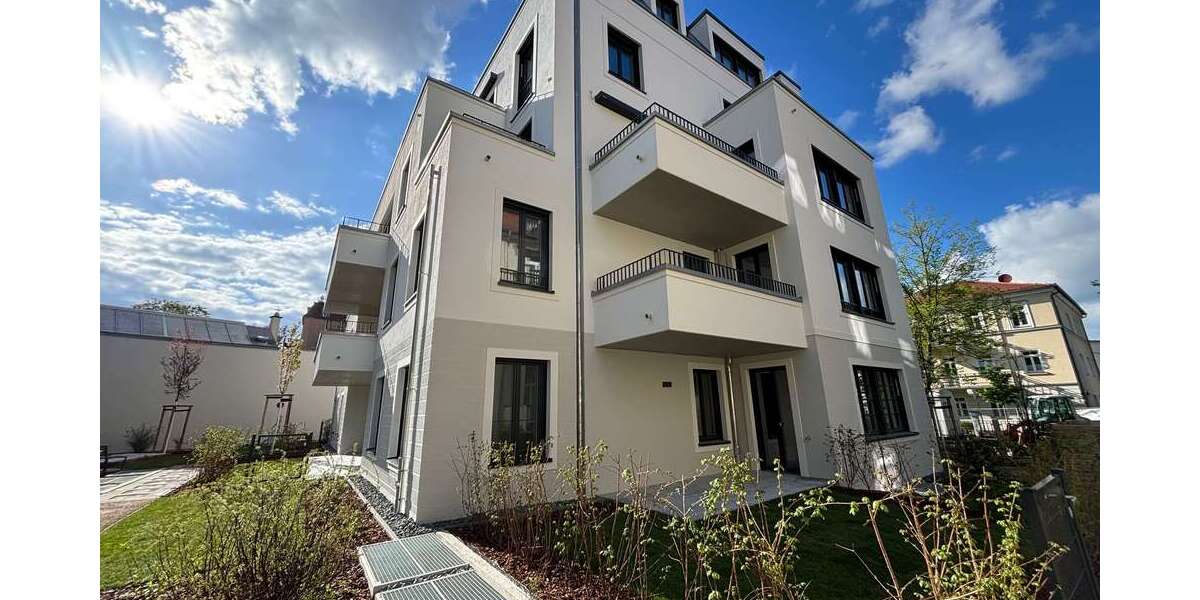 Etagenwohnung Dresden Neustadt - 4 Zimmer, 104 m&sup2;, 1.785&euro; | Angebot:26481934