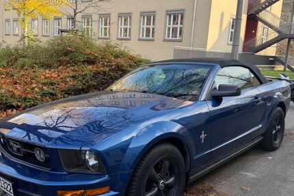 Ford Mustang 91.500 km 19.800 &euro; Dresden 01069